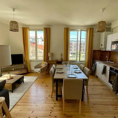 T3 De Charme Au Centre De Apartament